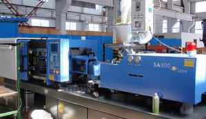 Injection Molding Machine-3